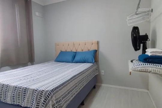 Quarto de apartamento para alugar com 2 quartos, 40m² em Parque Santa Rosa, Suzano