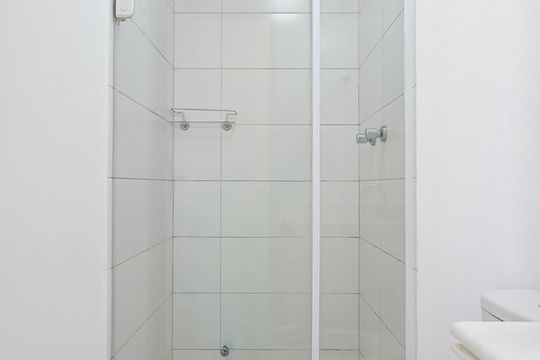 Banheiro de apartamento para alugar com 2 quartos, 56m² em Vila Andrade, São Paulo