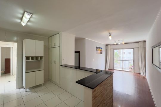 Apartamento à venda com 2 quartos, 77m² em Jardim Aurelia, São Paulo