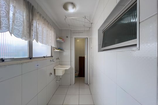 Área de serviço  de apartamento à venda com 2 quartos, 77m² em Jardim Aurelia, São Paulo