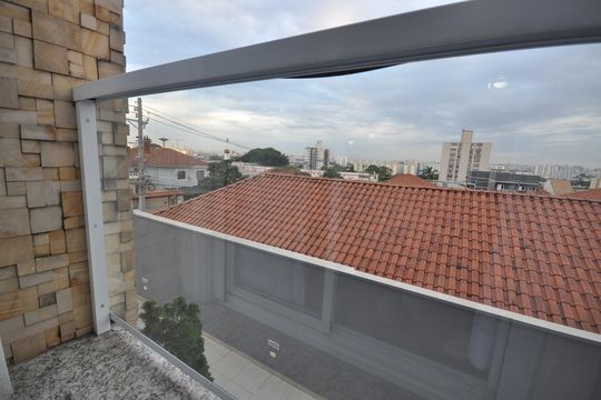 Sacada do Quarto Suíte de casa de condomínio à venda com 3 quartos, 145m² em Vila Paiva, São Paulo