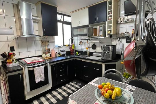 Cozinha de apartamento à venda com 4 quartos, 195m² em Castelo, Belo Horizonte
