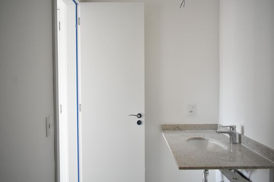Suíte de apartamento à venda com 2 quartos, 65m² em Chácara Inglesa, São Paulo