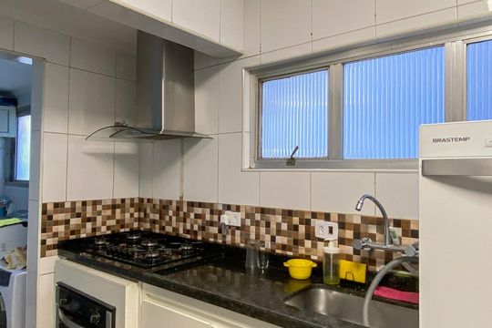 Cozinha de apartamento à venda com 3 quartos, 100m² em Chácara Cruzeiro do Sul, São Paulo
