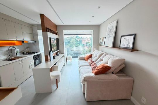 Apartamento à venda com 2 quartos, 60m² em Ferreira, São Paulo