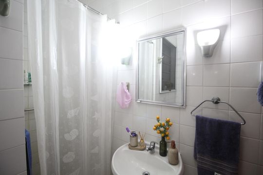 Banheiro 1 de apartamento à venda com 3 quartos, 130m² em Moinhos de Vento, Porto Alegre