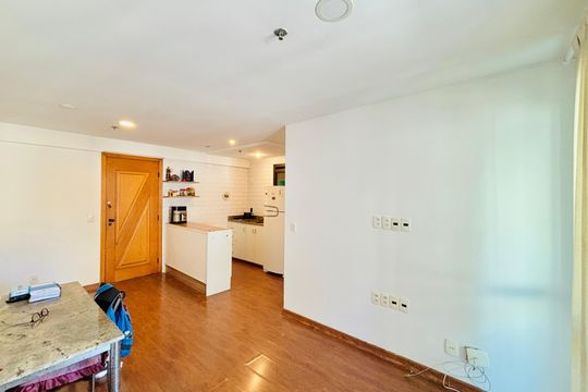 Apartamento à venda com 2 quartos, 56m² em Lagoa, Rio de Janeiro