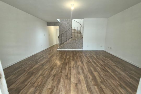 Casa para alugar com 4 quartos, 200m² em Vila Anglo Brasileira, São Paulo