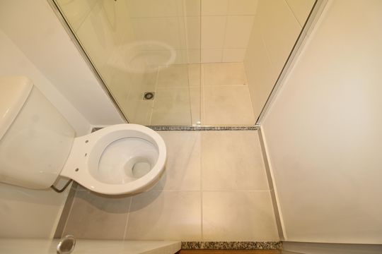 Banheiro de apartamento à venda com 2 quartos, 40m² em Lauzane Paulista, São Paulo