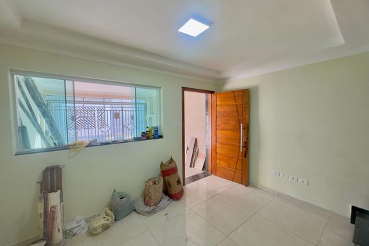 Sala de casa para alugar com 2 quartos, 130m² em Vila Rachid, Guarulhos