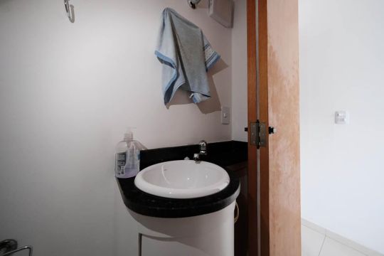 Lavabo de casa de condomínio à venda com 2 quartos, 83m² em Vila Matilde, São Paulo