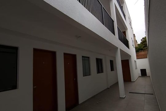 Área externa de casa de condomínio para alugar com 2 quartos, 38m² em Penha de França, São Paulo