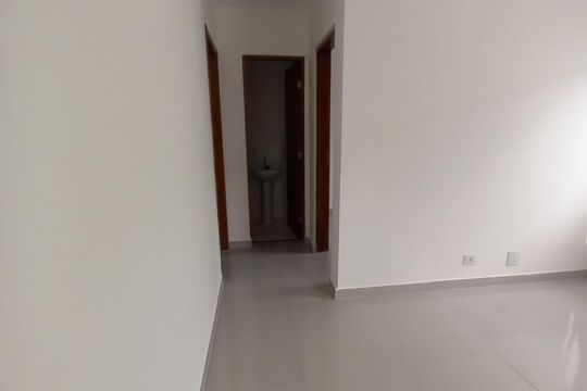 Sala de casa de condomínio para alugar com 2 quartos, 38m² em Penha de França, São Paulo
