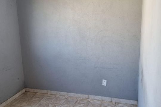 Quarto de casa à venda com 4 quartos, 200m² em Parque Sao Rafael, São Paulo