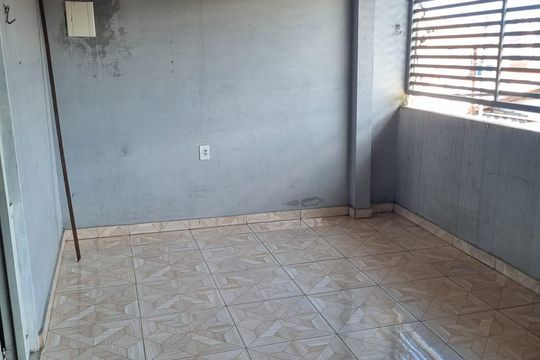 Casa à venda com 4 quartos, 200m² em Parque Sao Rafael, São Paulo