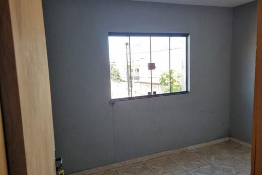 Quarto de casa à venda com 4 quartos, 200m² em Parque Sao Rafael, São Paulo