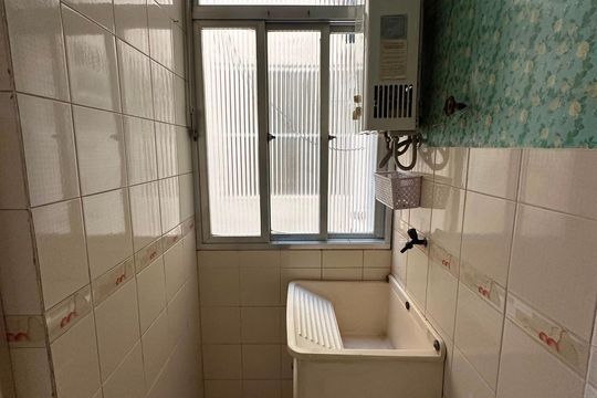 Área de serviço de apartamento à venda com 2 quartos, 65m² em Centro, São Leopoldo