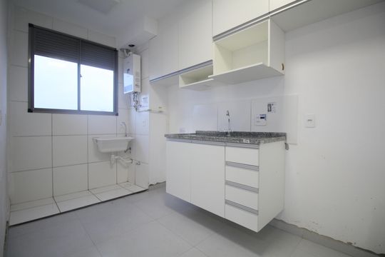 Cozinha de apartamento à venda com 2 quartos, 39m² em Vila Andrade, São Paulo