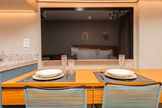 Cozinha de apartamento à venda com 1 quarto, 30m² em Vila Nova Conceição, São Paulo