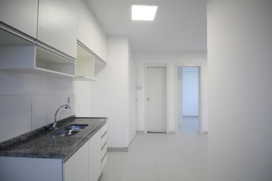 Cozinha de apartamento à venda com 2 quartos, 39m² em Vila Andrade, São Paulo