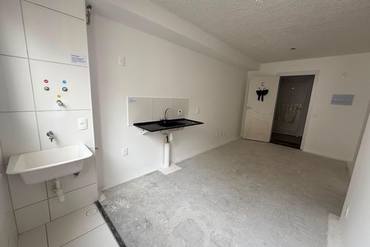 Cozinha de apartamento à venda com 2 quartos, 50m² em Taquara, Rio de Janeiro