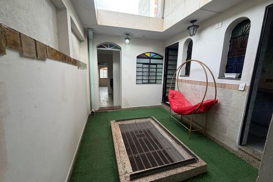 Área externa de casa para alugar com 2 quartos, 60m² em Vila Gomes Cardim, São Paulo