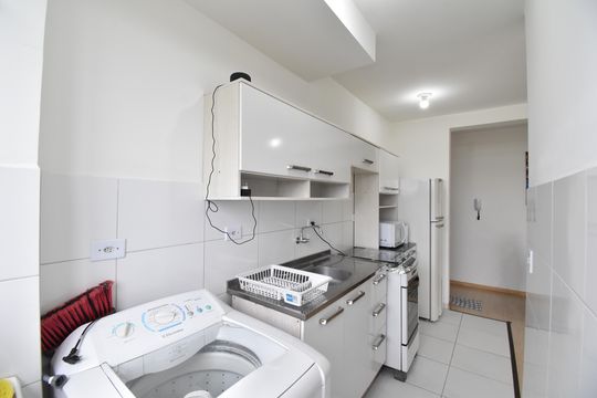 Sala/Cozinha de apartamento para alugar com 2 quartos, 50m² em Parque da Fonte, São José dos Pinhais