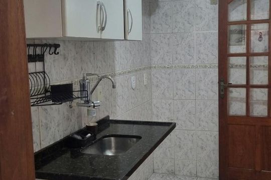 Cozinha de casa de condomínio à venda com 2 quartos, 65m² em Colégio, Rio de Janeiro