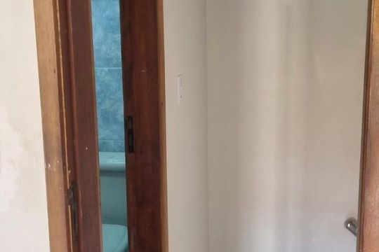 Corredor de casa de condomínio à venda com 2 quartos, 65m² em Colégio, Rio de Janeiro