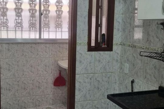 Cozinha de casa de condomínio à venda com 2 quartos, 65m² em Colégio, Rio de Janeiro