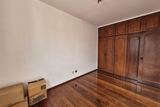 Apartamento à venda com 4 quartos, 127m² em Savassi, Belo Horizonte