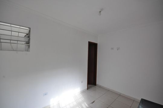 Cozinha de kitnet/studio para alugar com 1 quarto, 25m² em Vila Gustavo, São Paulo