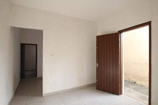 Sala de casa para alugar com 1 quarto, 55m² em Jardim das Palmas, São Paulo