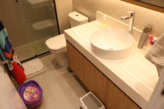 Banheiro 2 de apartamento à venda com 3 quartos, 116m² em Barra Funda, São Paulo