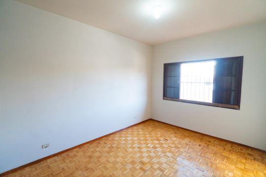 Suite de casa à venda com 3 quartos, 175m² em Vila Guarani (zona Sul), São Paulo