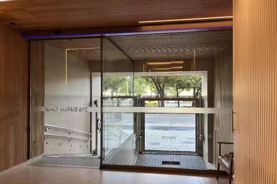 Área externa de kitnet/studio para alugar com 1 quarto, 30m² em Botafogo, Rio de Janeiro