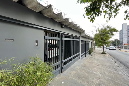 Fachada de kitnet/studio para alugar com 1 quarto, 22m² em Jaguaré, São Paulo