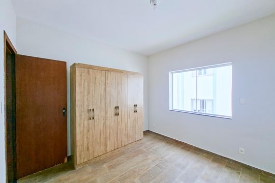 Apartamento à venda com 3 quartos, 120m² em Santa Monica, Belo Horizonte