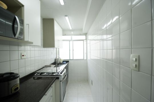 Cozinha de apartamento à venda com 4 quartos, 94m² em Vila Miriam, São Paulo