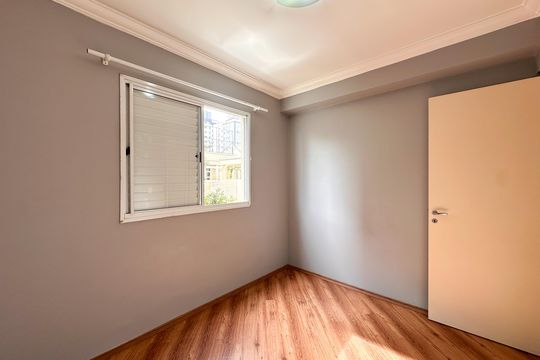 Quarto 1 de apartamento à venda com 2 quartos, 50m² em Jardim Iraja, São Bernardo do Campo
