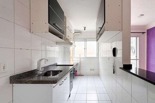 Cozinha de apartamento à venda com 2 quartos, 50m² em Jardim Iraja, São Bernardo do Campo