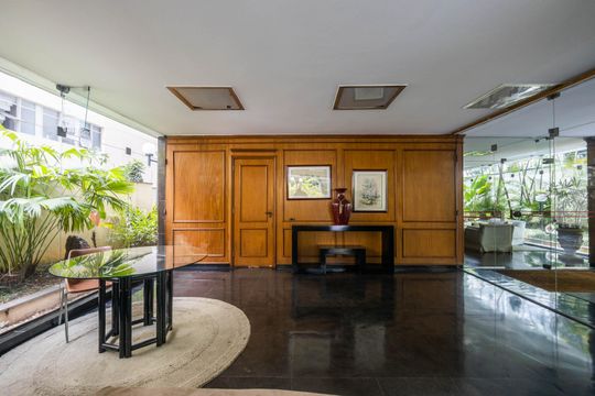 Hall social de apartamento à venda com 3 quartos, 172m² em Paraíso, São Paulo