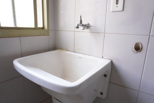 Cozinha e Área de Serviço de apartamento para alugar com 3 quartos, 80m² em Centro, São Carlos