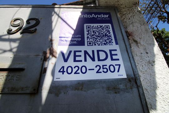 Placa de casa à venda com 2 quartos, 55m² em Vila da Penha, Rio de Janeiro
