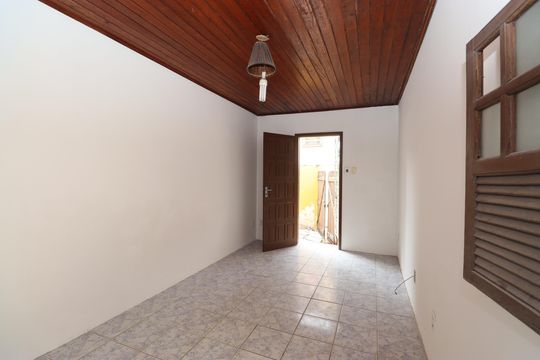 Sala de casa para alugar com 2 quartos, 150m² em Itapuã, Salvador