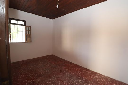 Quarto 2 de casa para alugar com 2 quartos, 150m² em Itapuã, Salvador
