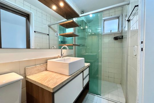 Banheiro de apartamento para alugar com 1 quarto, 25m² em Vila Clementino, São Paulo