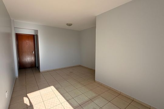 Sala de apartamento à venda com 3 quartos, 73m² em Parque Amazonia, Goiânia