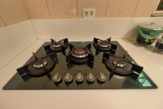 Cozinha - Cooktop de casa à venda com 3 quartos, 243m² em Parque Gerassi, Santo André