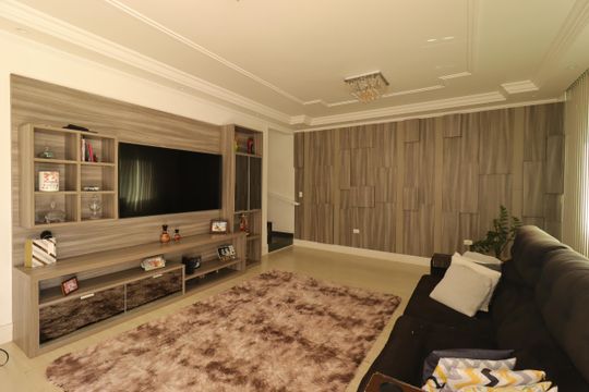 Sala de casa à venda com 3 quartos, 243m² em Parque Gerassi, Santo André